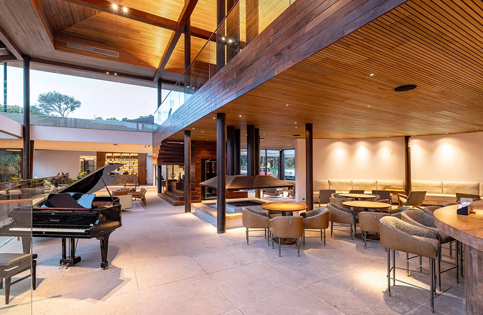 espaco para recepcao com piano no resort
